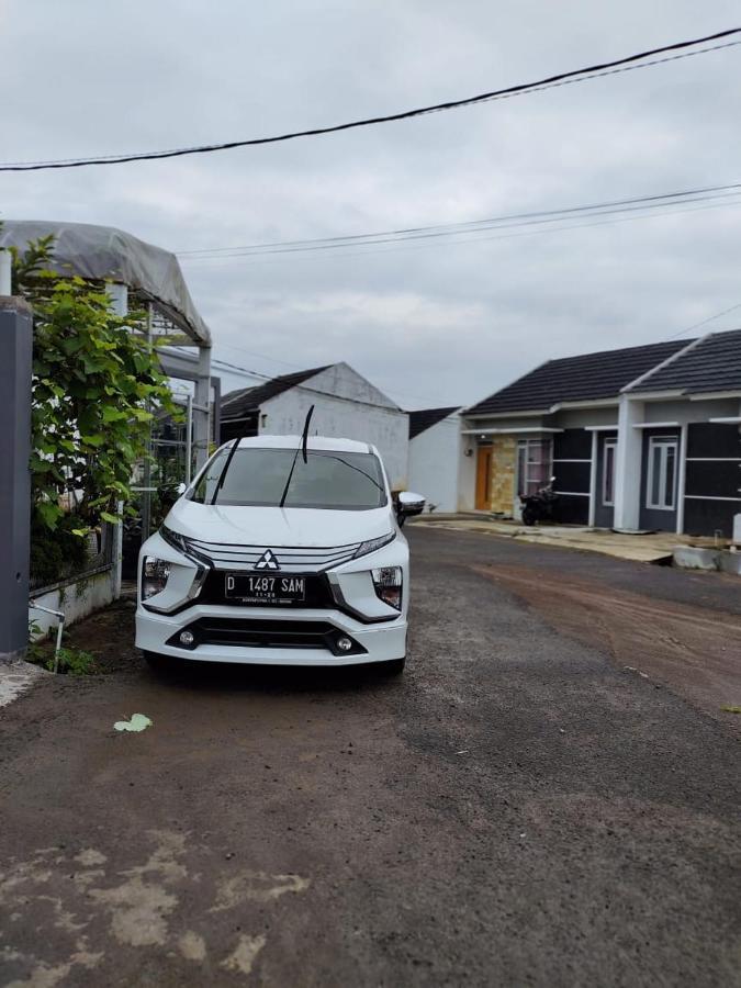 Homestay Srikandi ガルット エクステリア 写真